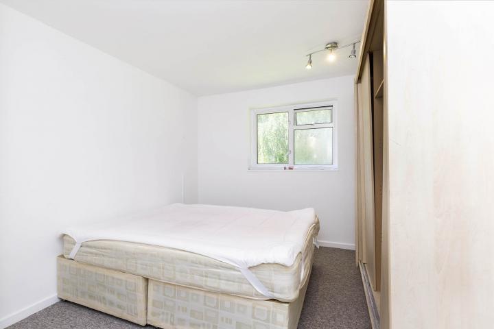 Stunning Apartment Rutland Park, Willesden Green